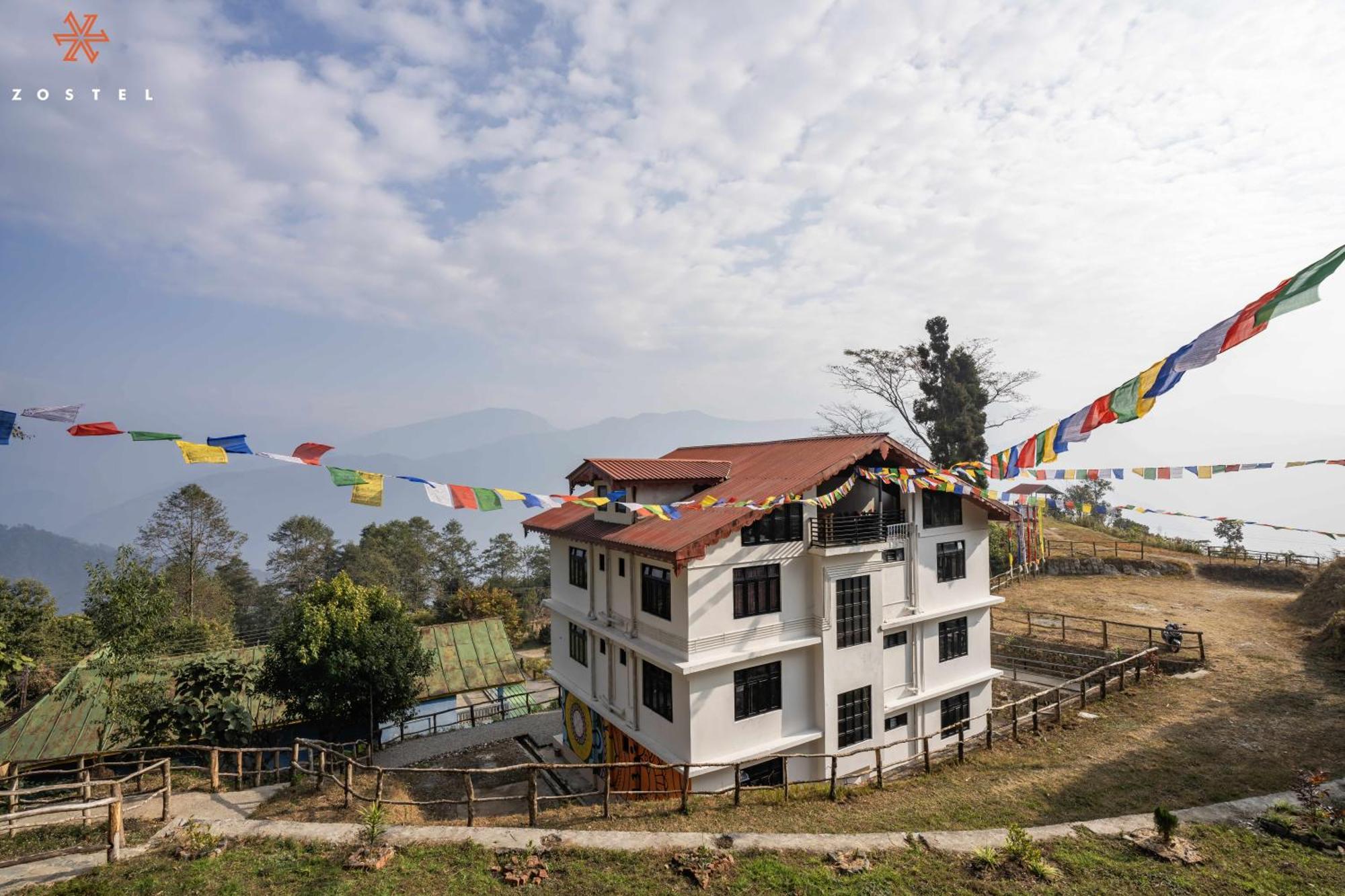 Zostel Rinchenpong Exterior foto