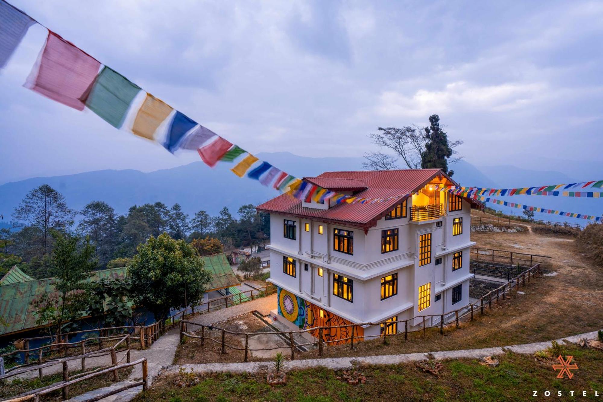 Zostel Rinchenpong Exterior foto
